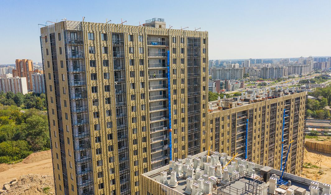 ЖК «Светлый мир «Станция «Л»…» в августе